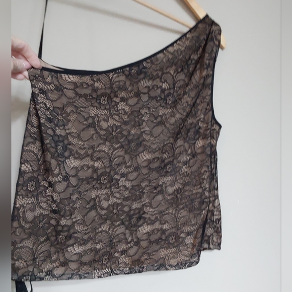 BCBGMaxAzria Black Lace Top - Picture 2 of 3